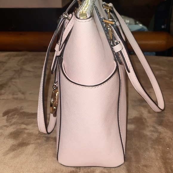 MICHAEL KORS JET SET CROSS GRAIN LEATHER TOP ZIP TOTE BAG - Picture 6 of 13